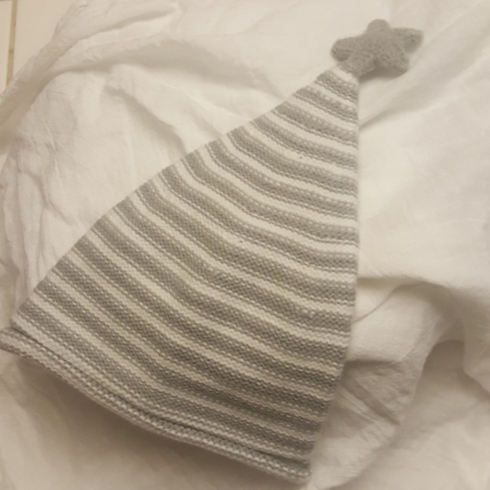 New born hand made cap